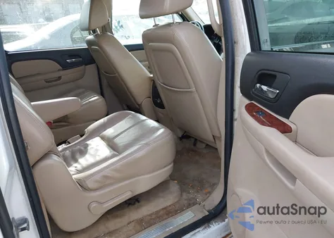 2007 Chevrolet Suburban 1500 Lt z USA, uszkodzony, nr VIN 3GNFK16337G139502